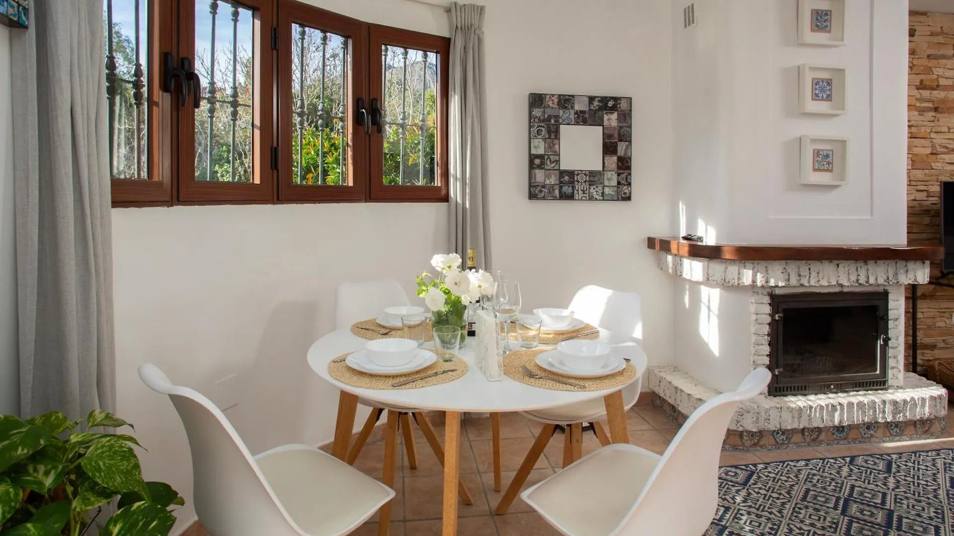 Apartament Beachside Apt Remote Work, Yearround Pool Benalmádena